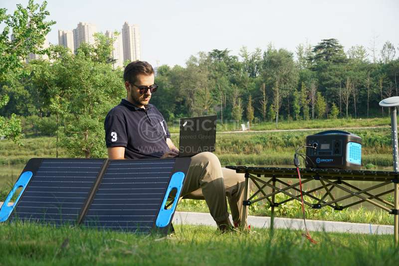 Folding Solar Array