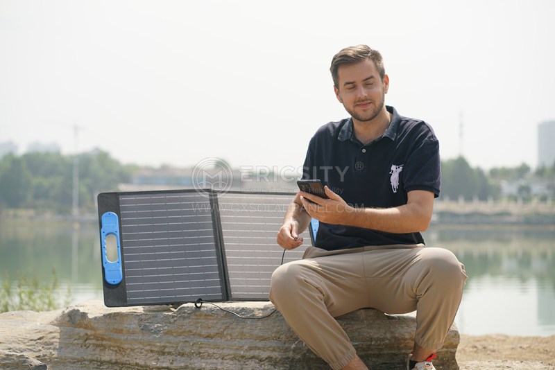 Eco-friendly Power For Your Adventures: 100 Watt Portable Solar Panels