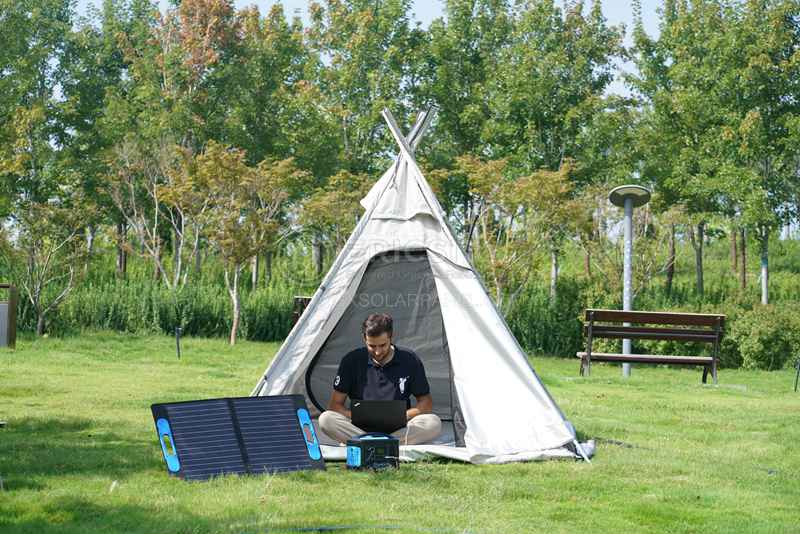 A Closer Look At Foldable 100 Watt Solar Panel Technology