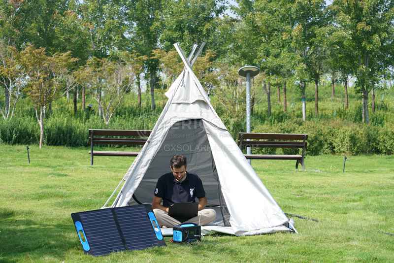 100w Ultralight Fold Up Solar Panel