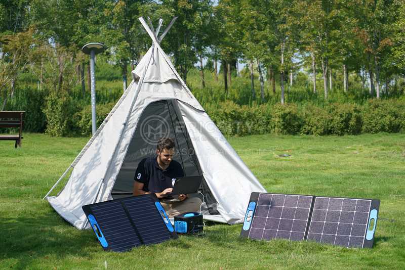 Eco-friendly Camping: Portable 100w Flexible Solar Panel Kits