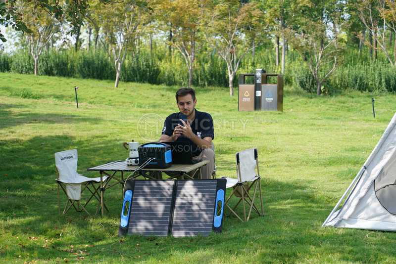 100w Solar Suitcase