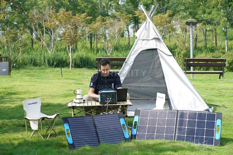 Folding Solar Power Bank