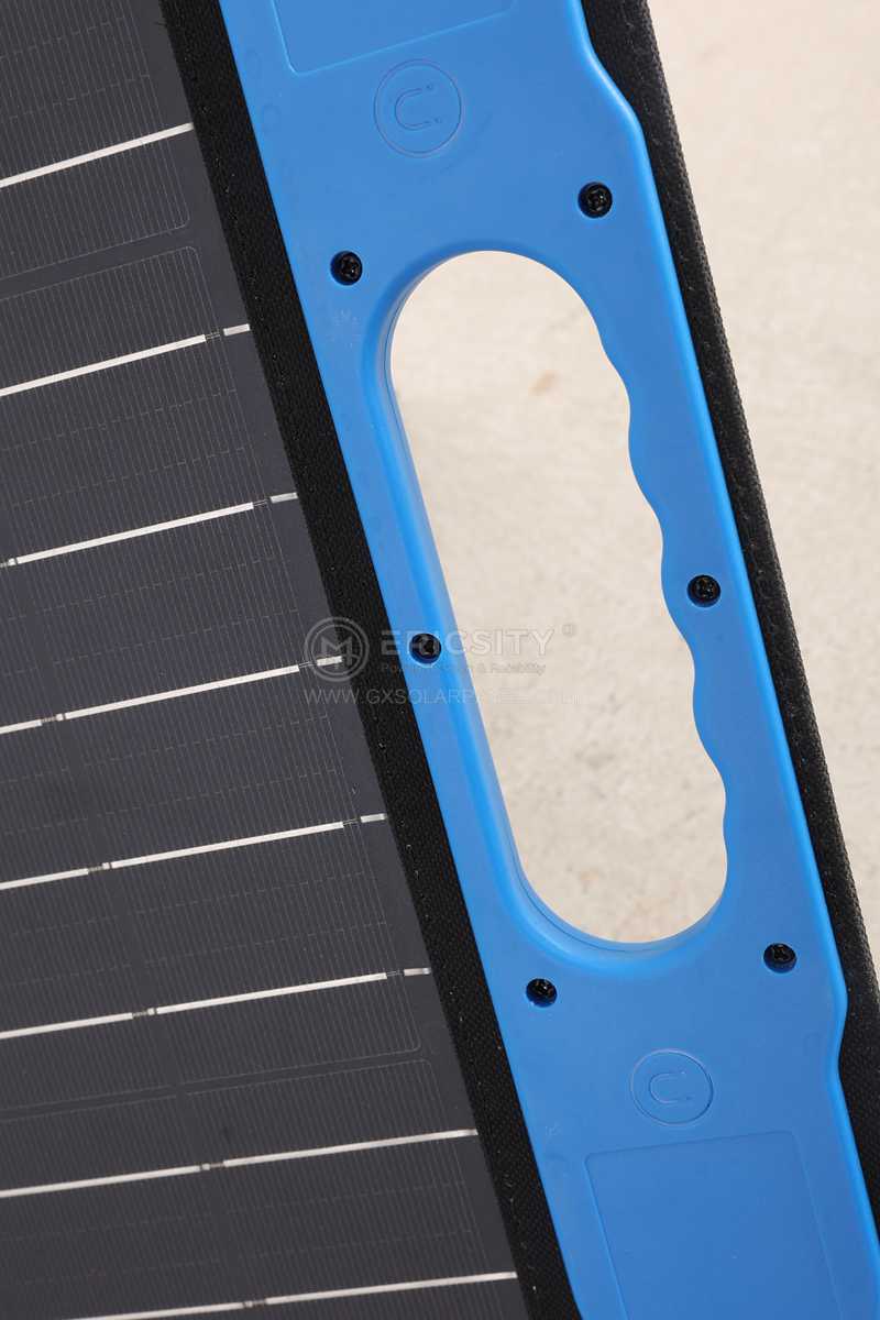 300 Watt Folding Solar Panel