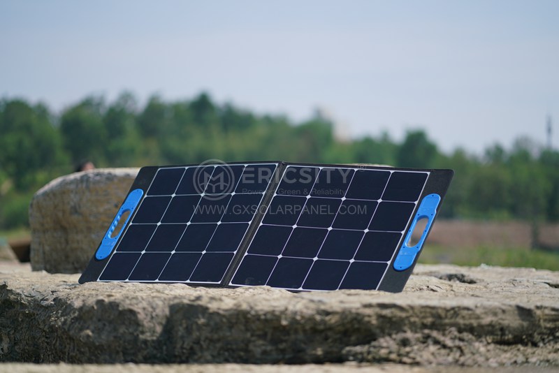 Charging Anywhere With Foldable Monocrystalline Solar Panels